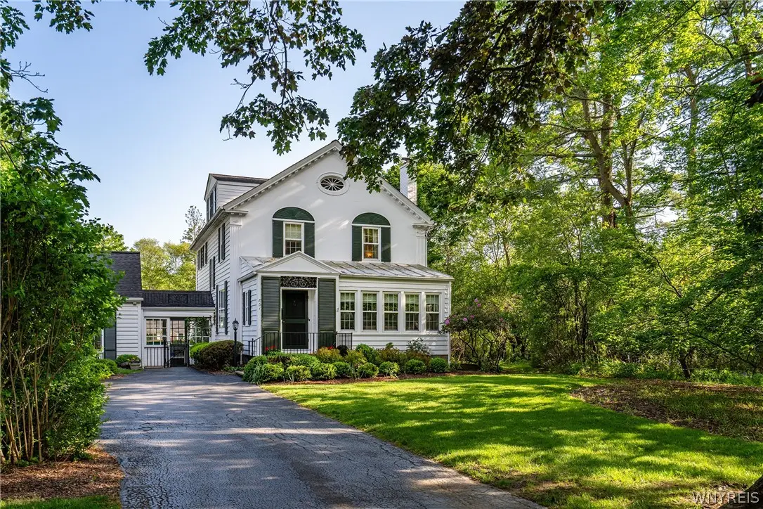 861 Chestnut Hill Road, East Aurora, NY 14052 - #1