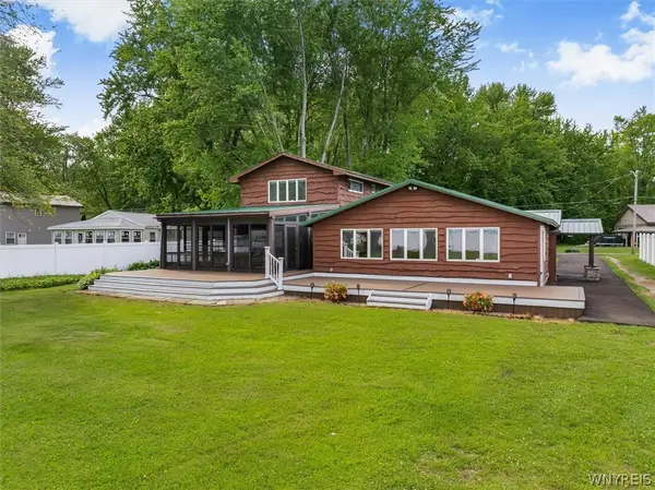 21 Lakeshore Drive, Constantia, NY 13044