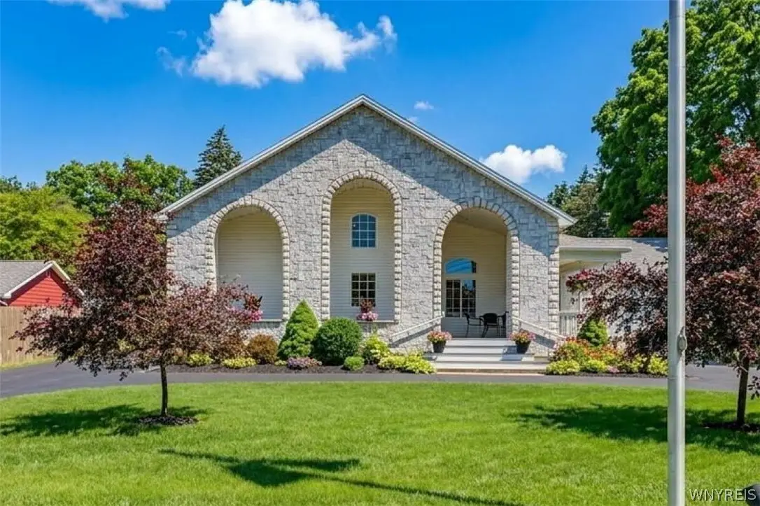 6790 Gowanda State Road, Hamburg, NY 14075 - #1