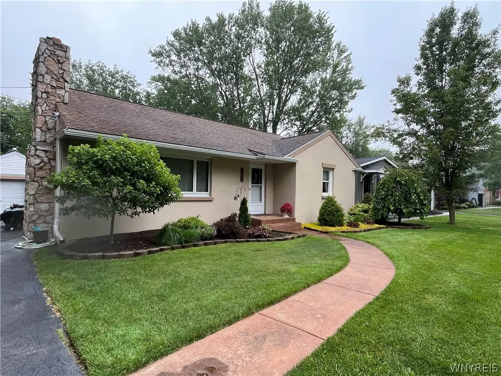 7635 Arnold Drive, North Tonawanda, NY 14120 - #1