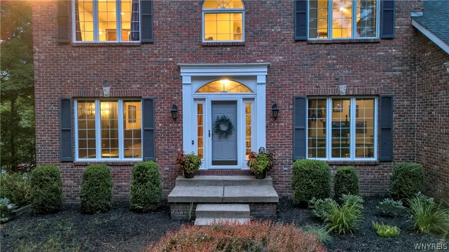 914 Underhill Road, East Aurora, NY 14052 - #2