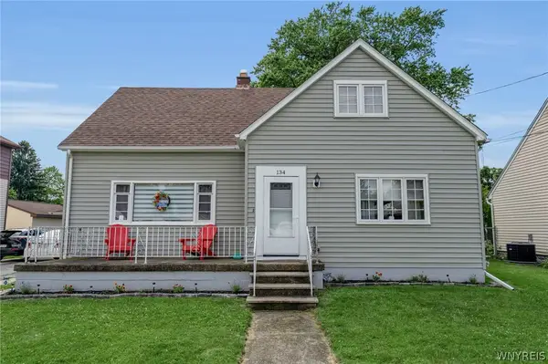 134 Woodlawn Avenue, Depew, NY 14043