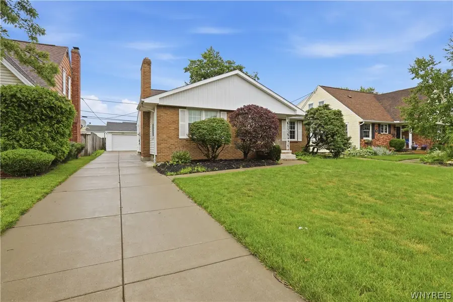 137 Cornwall Ave, Tonawanda, NY 14150 - #2