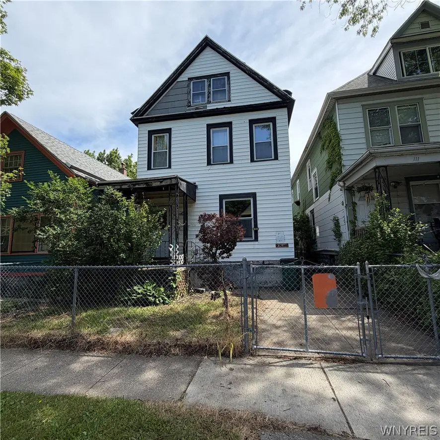 115 15th Street, Buffalo, NY 14213 - #1
