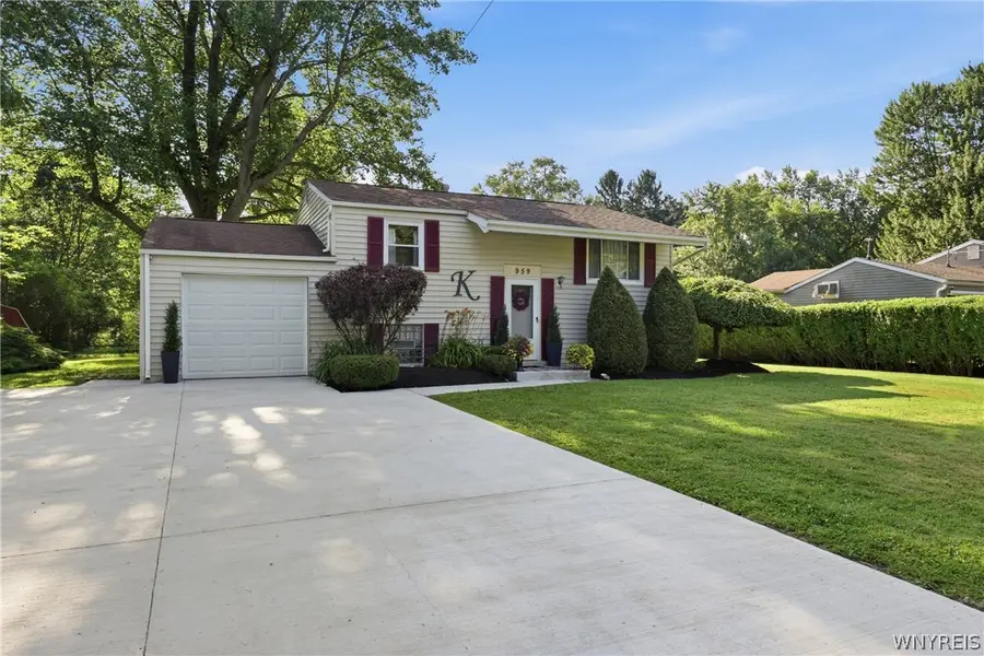 959 Bonnie Lake Drive, Alden, NY 14004 - #3