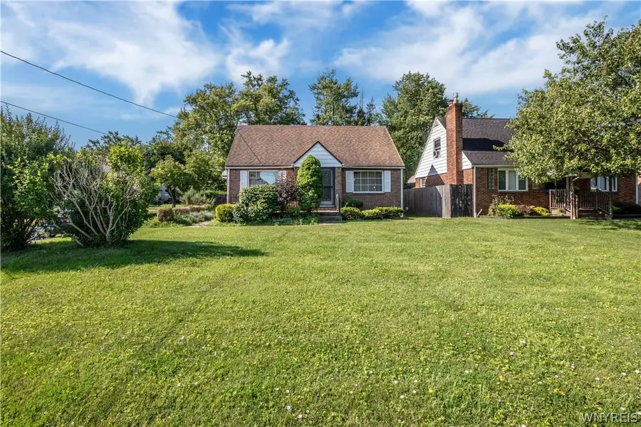 2047 Como Park Boulevard, Lancaster, NY 14086 - #2