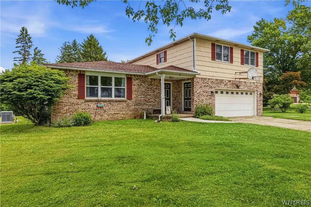 15 Glendale Terrace, Orchard Park, NY 14127 - #1