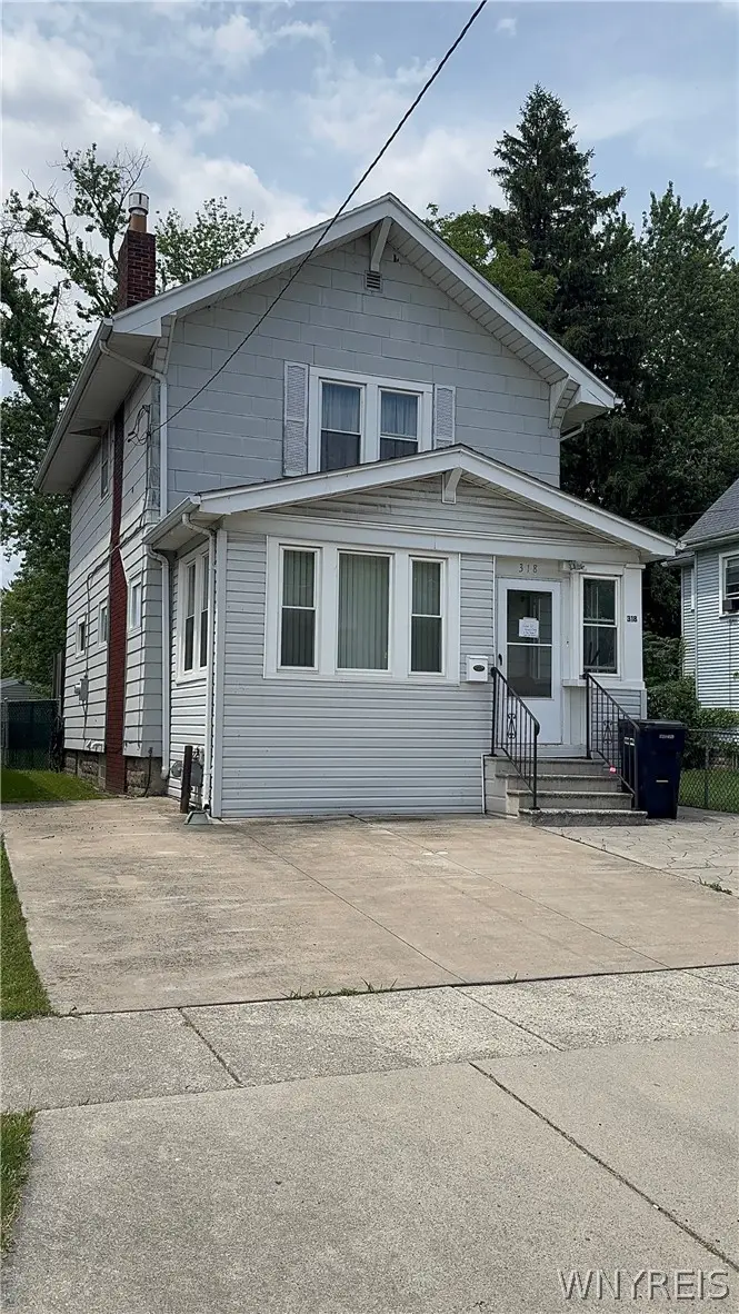 318 77th Street, Niagara Falls, NY 14304 - #3