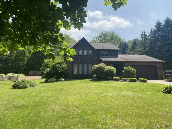 41 Tiffany Lane, Lancaster, NY 14086