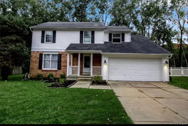 35 Deepwood Court, Buffalo, NY 14228
