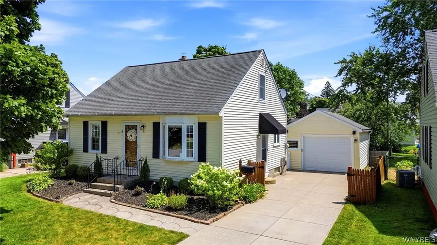 25 S Huxley Drive, Cheektowaga, NY 14225 - #2