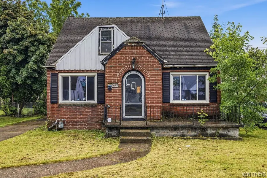 223 Phyllis Avenue, Buffalo, NY 14215 - #3