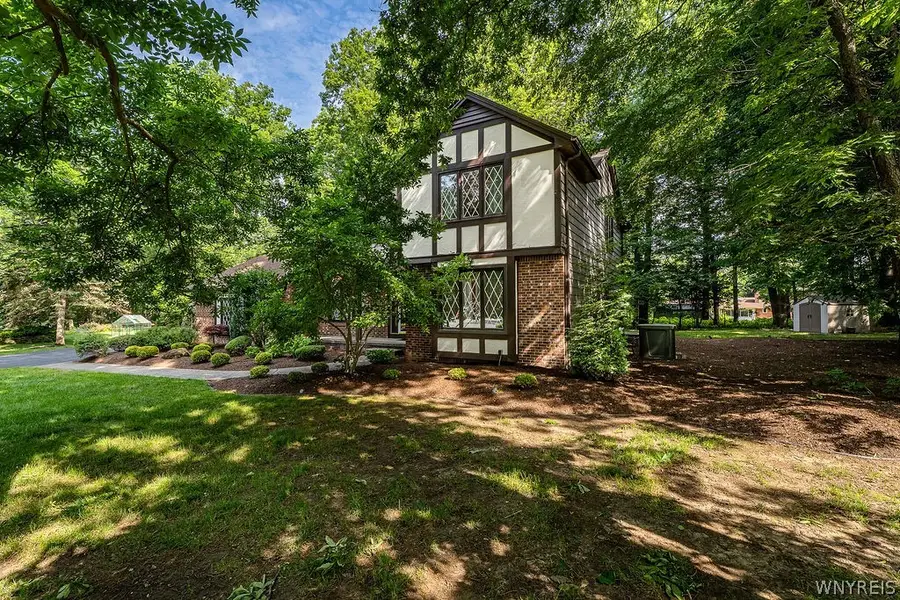 4700 Pine Manor, Clarence, NY 14031 - #2
