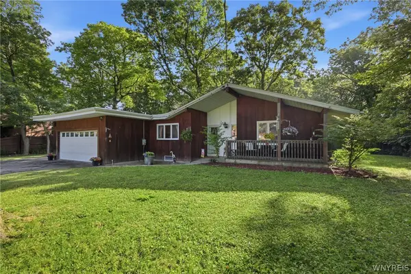 5039 Bronson Drive, Lewiston, NY 14092