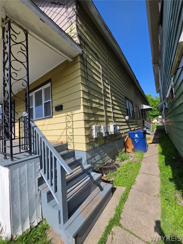 27 Sweet Avenue, Buffalo, NY 14212 - #3