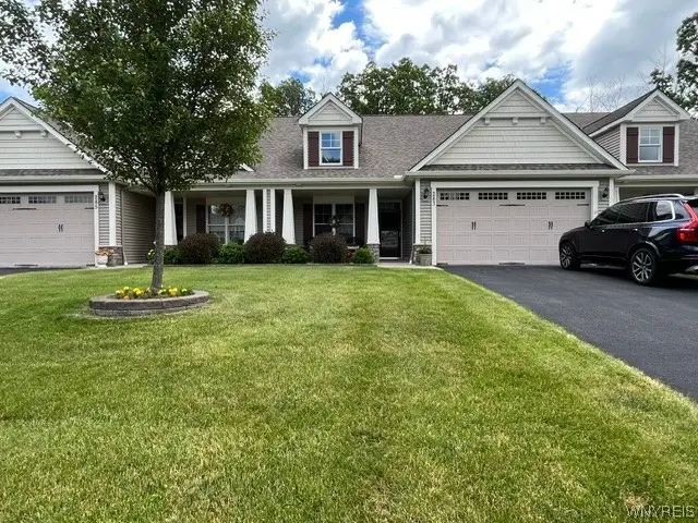 283 Carriage Path Court, Webster, NY 14580 - #1