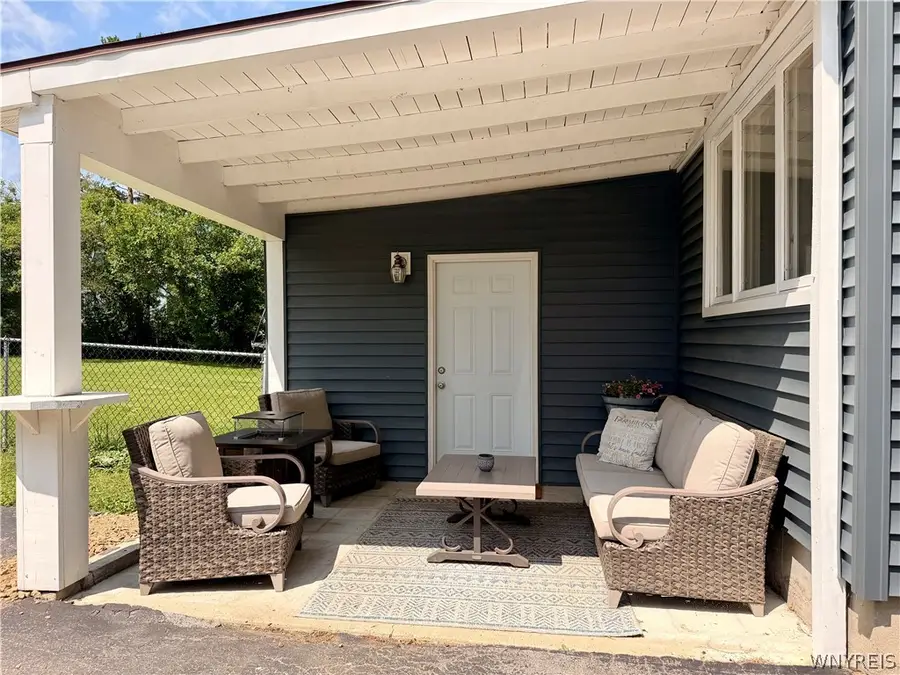 6975 Michael Road, Orchard Park, NY 14127 - #2