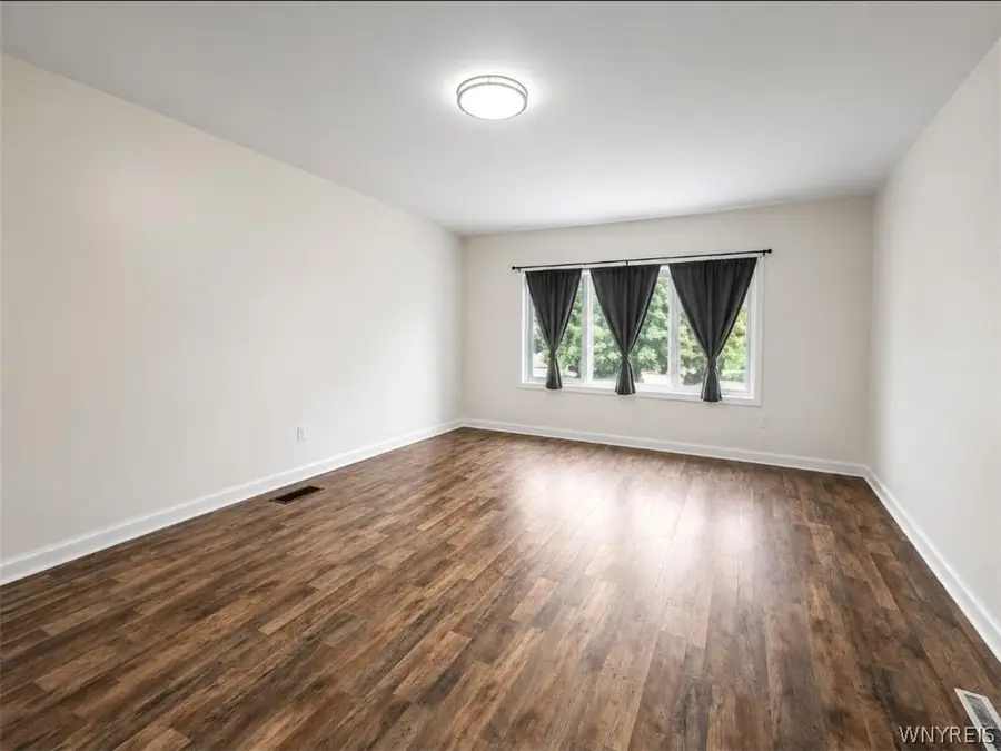 392 Leroy Avenue, Buffalo, NY 14214 - #2