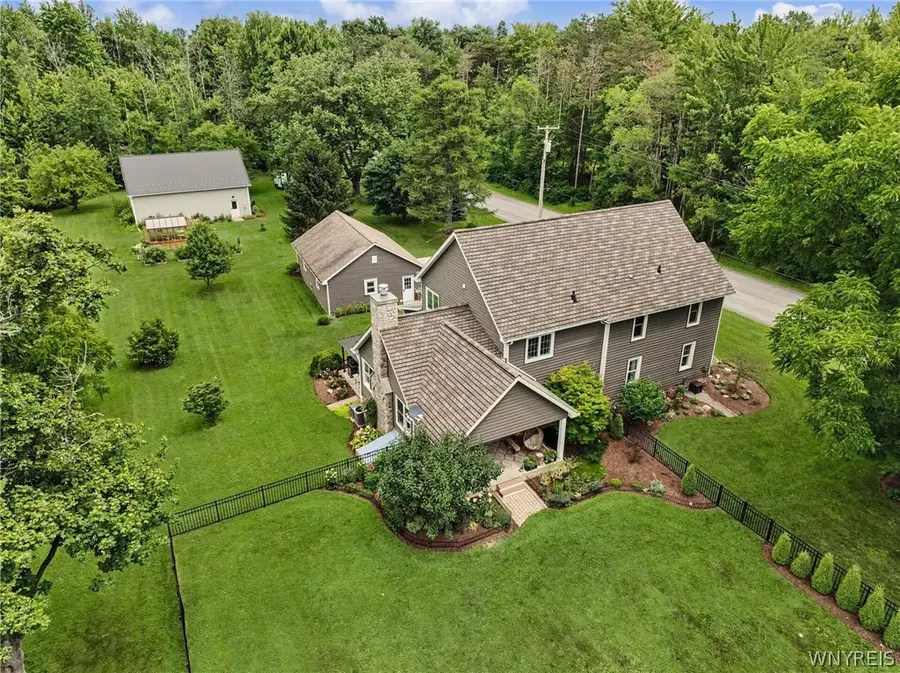 6600 Dye Road, Akron, NY 14001 - #3
