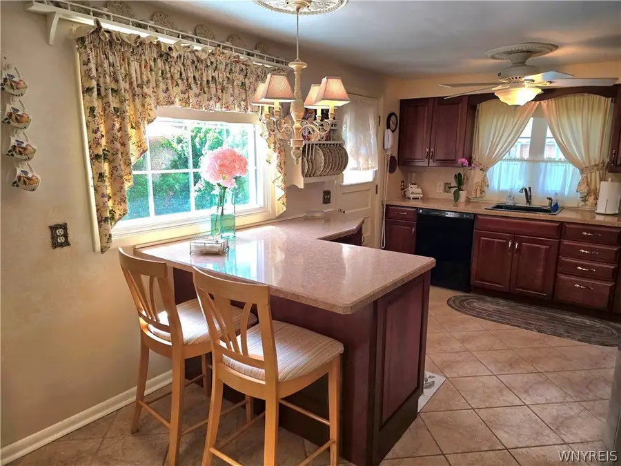 1109 Woodstock Avenue, Tonawanda, NY 14150 - #3