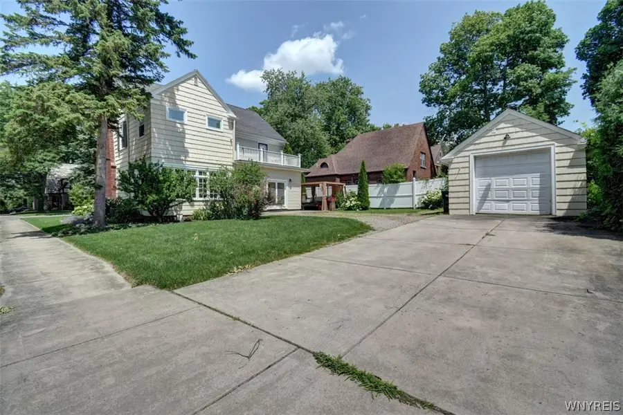 703 Maple Avenue, Niagara Falls, NY 14305 - #3