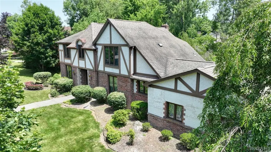 239 Wood Acres Drive, East Amherst, NY 14051 - #3