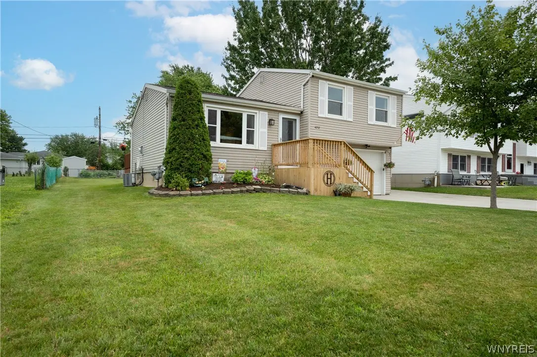 4252 Glenwillow Drive, Hamburg, NY 14075 - #1