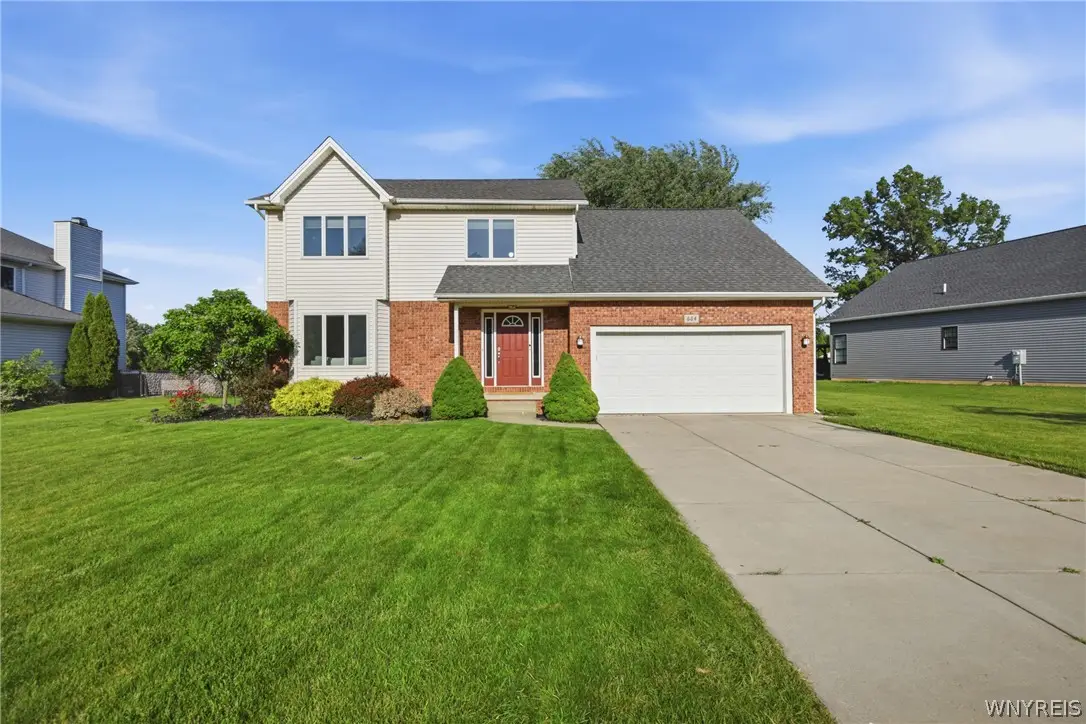 664 Sara Court, Lewiston, NY 14092 - #1