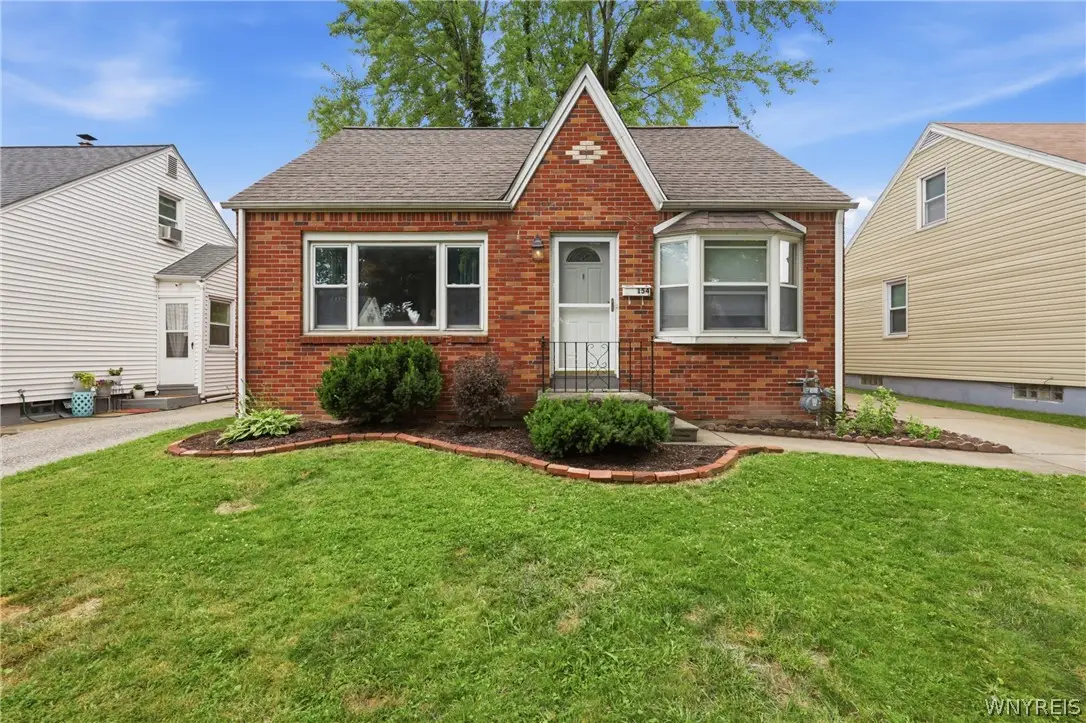154 Saint Lawrence Avenue, Buffalo, NY 14216 - #1