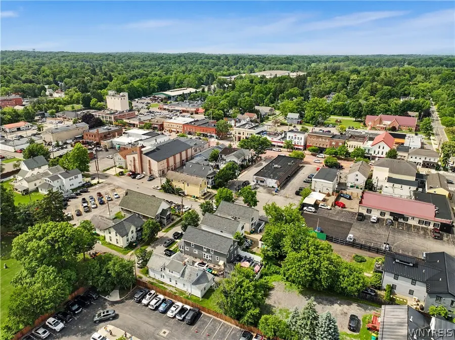 36 Temple Place, East Aurora, NY 14052 - #3