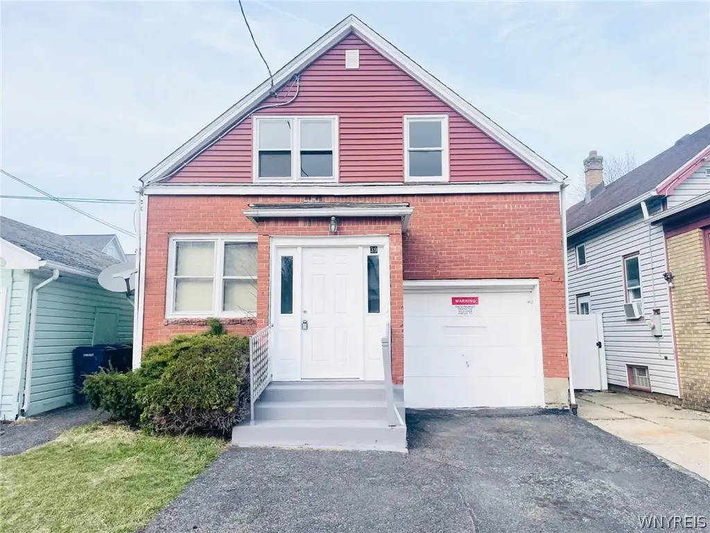 39 Elgas Street, Buffalo, NY 14207 - #1
