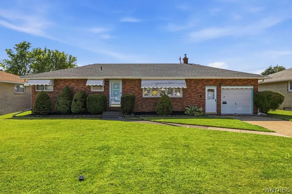 27 Dennis Lane, Buffalo, NY 14227 - #1
