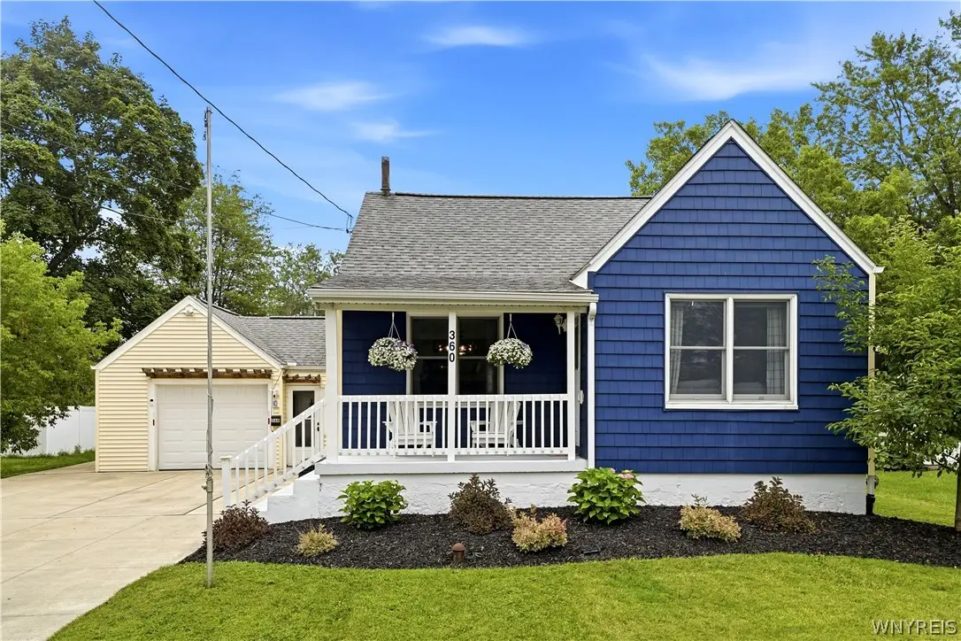 360 Aurora Street, Lancaster, NY 14086 - #1