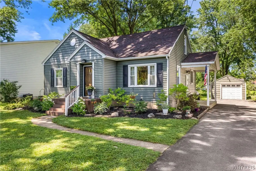 723 Hillview Court, Lewiston, NY 14092 - #2