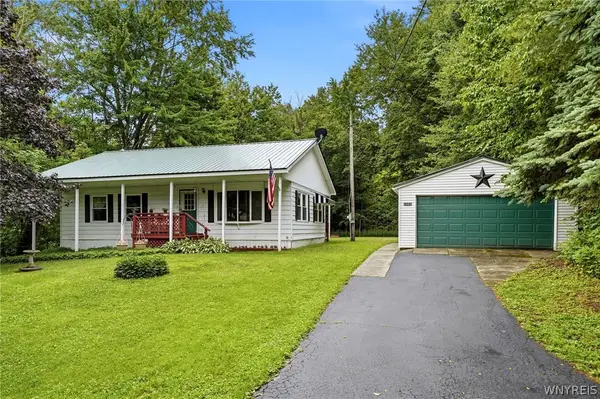 11683 Town Line Road, Perrysburg, NY 14129