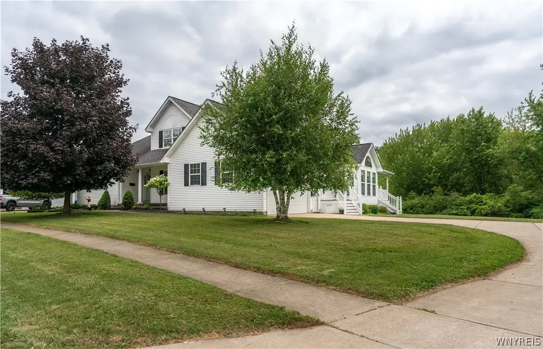 25 Elmsford Drive, Buffalo, NY 14224 - #1