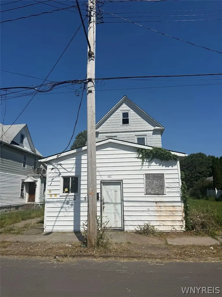 455 19th Street, Niagara Falls, NY 14303 - #1