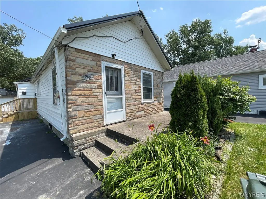 959 Erie Avenue, North Tonawanda, NY 14120 - #1