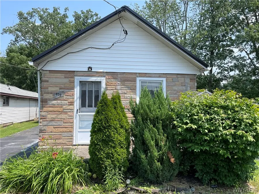 959 Erie Avenue, North Tonawanda, NY 14120 - #2