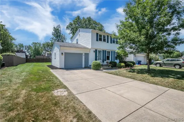 21 Beaumont Drive, Amherst, NY 14228