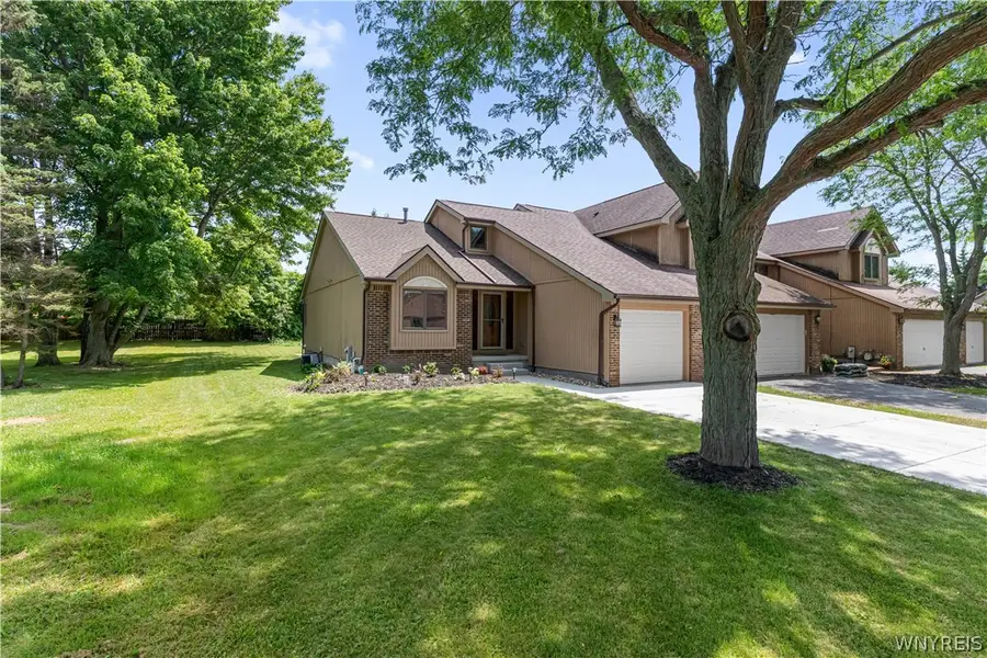 425 Robin Road, Buffalo, NY 14228 - #2