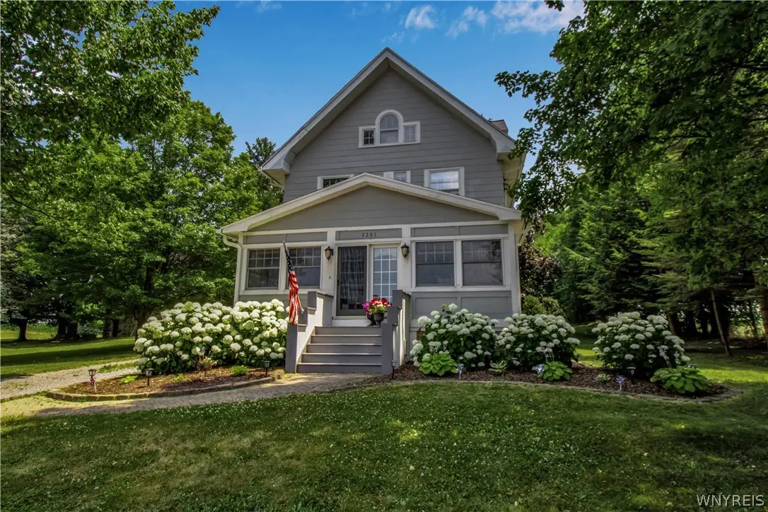 9281 Batavia-stafford Townline Road, Batavia, NY 14020 - #1