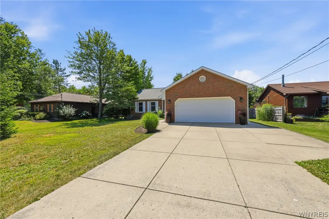 6370 Versailles Road, Lake View, NY 14085 - #1
