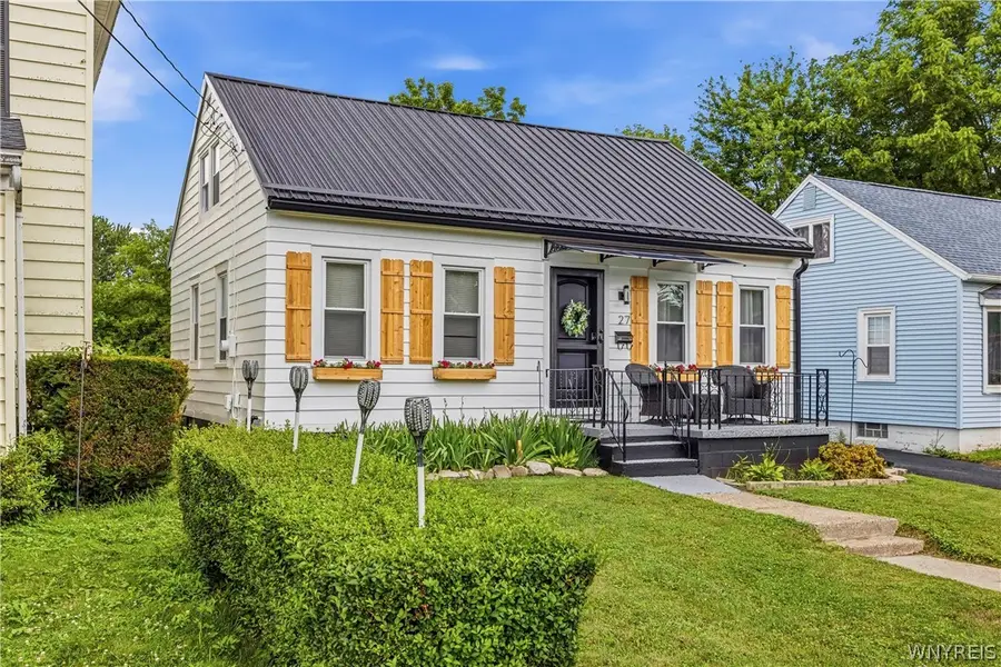 27 Hyde Park, Lockport, NY 14094 - #2
