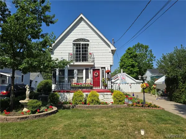 36 Dellwood Road, Buffalo, NY 14226