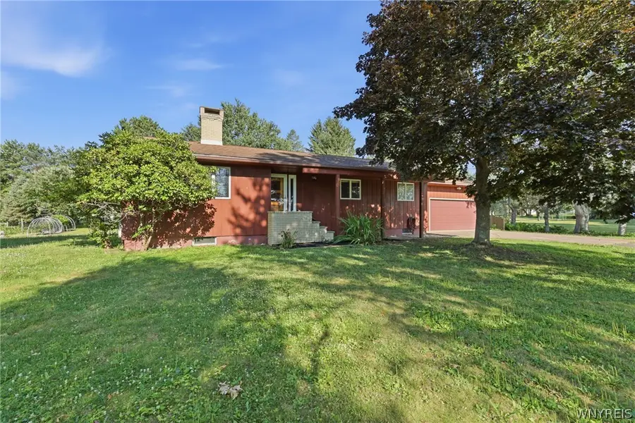 77 S Vaughn Street, Springville, NY 14141 - #3