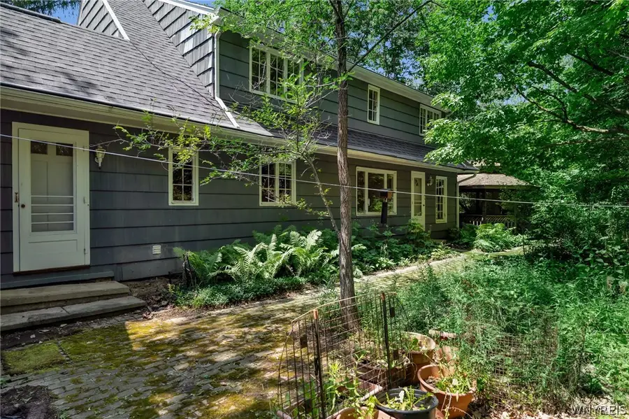 51 S Ostrander Road, East Aurora, NY 14052 - #2