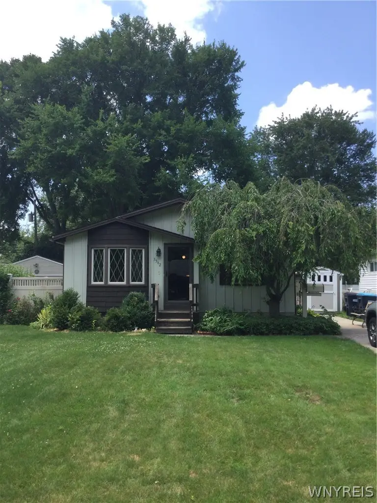 3542 Warner Drive, Grand Island, NY 14072 - #1