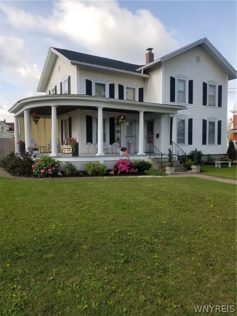 42 State Street, Middleport, NY 14105 - #1