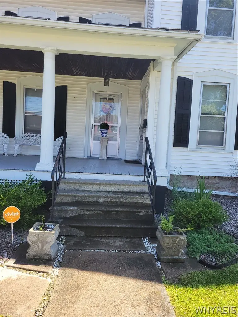 42 State Street, Middleport, NY 14105 - #3
